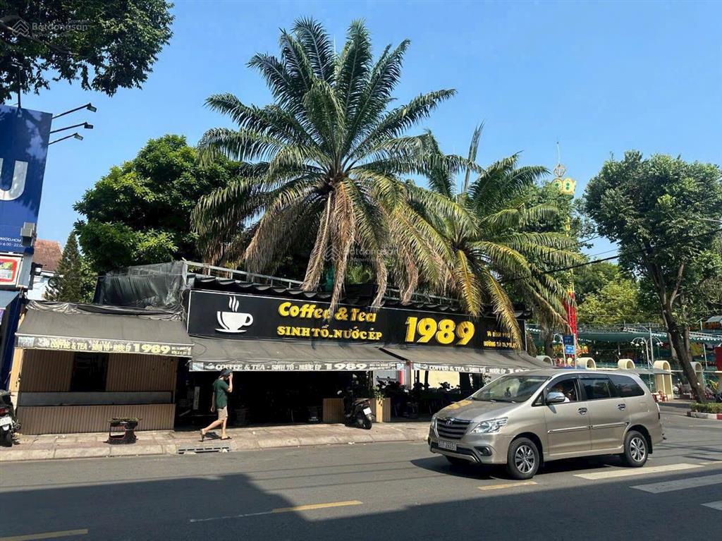 Siêu phẩm mtkd bình phú, q6  góc 2 mặt tiền  670m2  full thổ  kd đỉnh  giá tl chính chủ