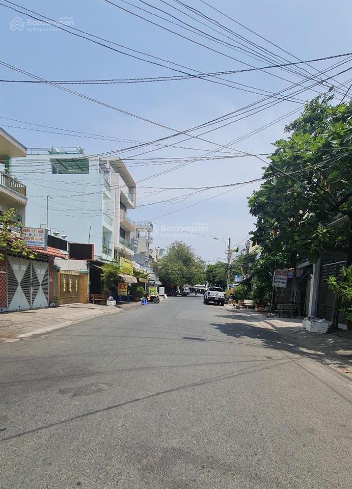 Mtkd q6  gần vòng xoay phú lâm  72m2  xe tải tránh  tiện xây mới  9 tỷ