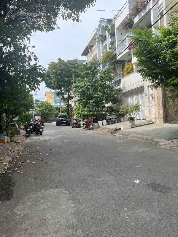 Biệt thự khu tên lửa, gần aeonmall đường 12m 3 tầng  11 x 18m  giá 19,5 tỷ tl