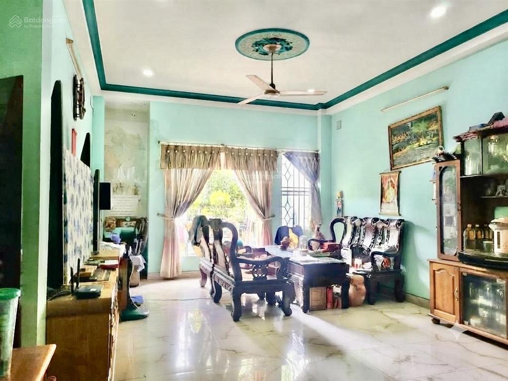 Mặt tiền đường 20m khu vip bình phú  4.5x20m, 5 tầng  kinh doanh đỉnh  15.5 tỷ