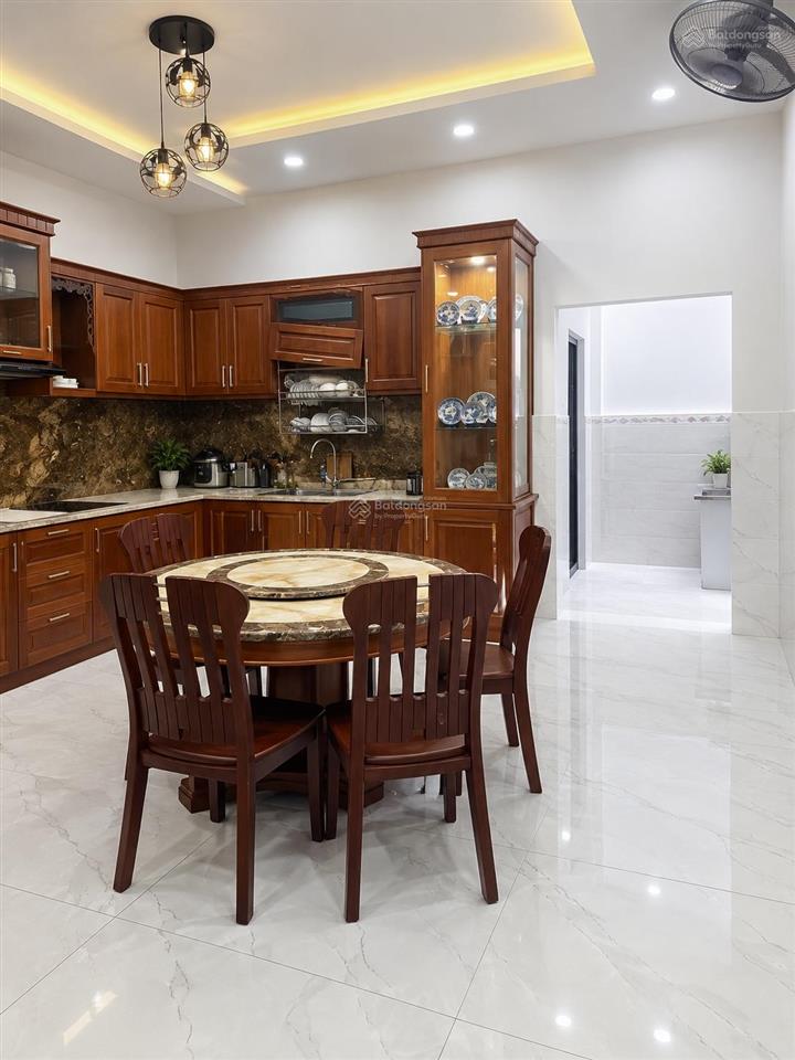Mặt tiền kd khu tên lửa  60m2  3 tầng  gần công viên phú lâm, giáp q6  giá 9 tỷ tl