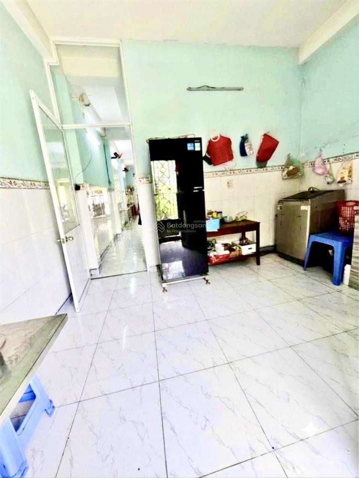 Đường 10m thông  an dương vương  4 x 17m  3 tầng kinh doanh  giá 6.7 tỷ tl