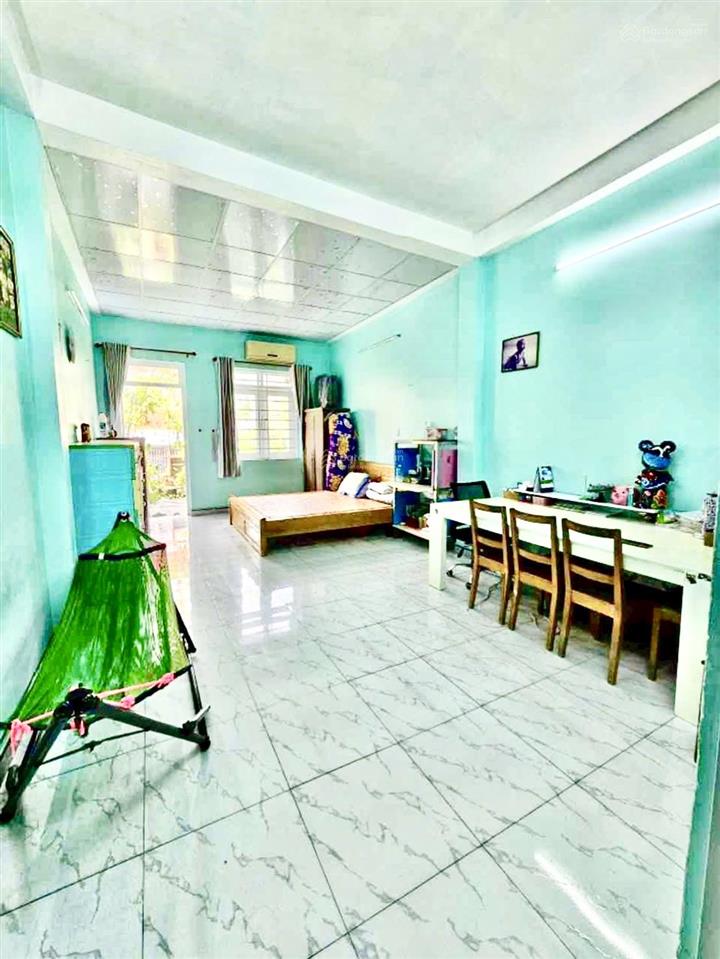 Đường 10m thông  an dương vương  4 x 17m  3 tầng kinh doanh  giá 6.7 tỷ tl