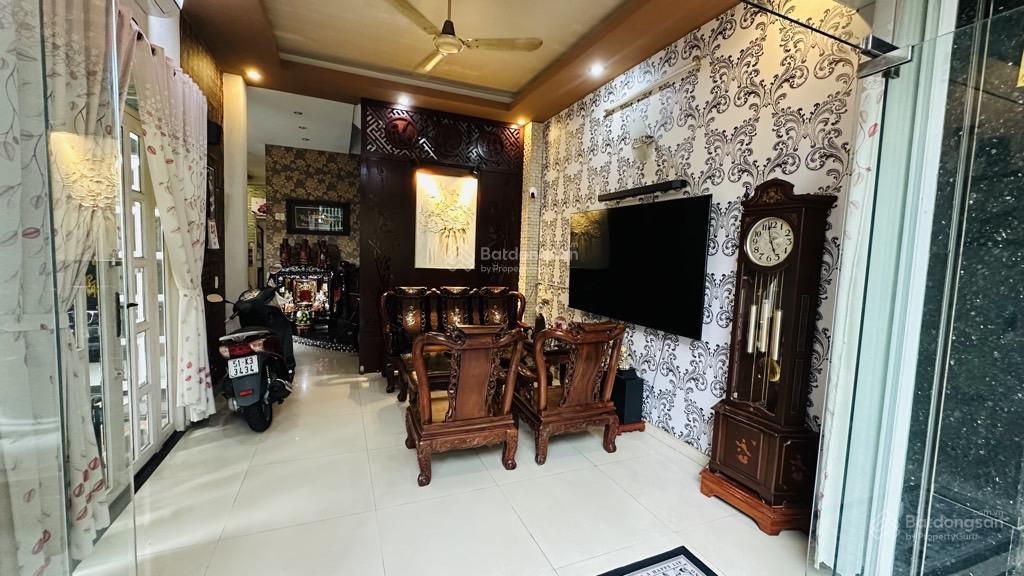 Gấp bán biệt thự mặt tiền quận 6 8 x 22m 4 tầng  khu vip bình phú 1 26 tỷ.