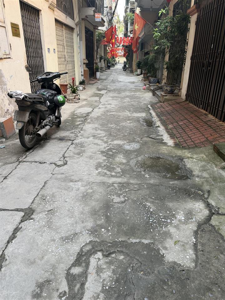 Lương khánh thiện đền lừnhà dân xây chắc chắn oto vào nhà diện tích 103m giá 18.9 tỷ