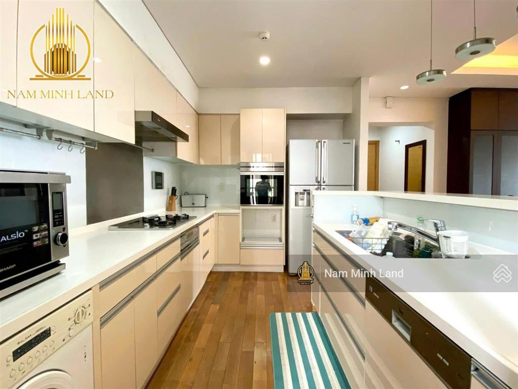 Nam minh land  bán căn hộ saigon pearl 3 phòng ngủ, nội thất mới 100%, xem nhà dễ. giá 13,x tỷ