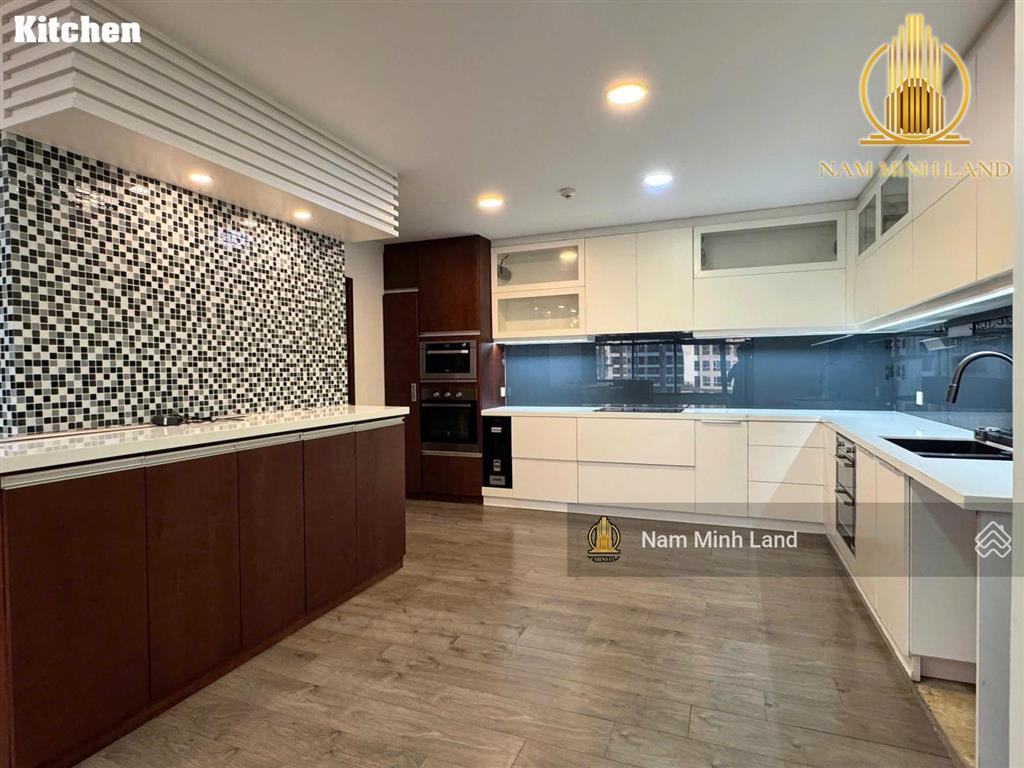 Phòng kinh doanh  bán penthouse saigon pearl 220m² 3 phòng ngủ view sông & landmark 81 giá 27.5 tỷ