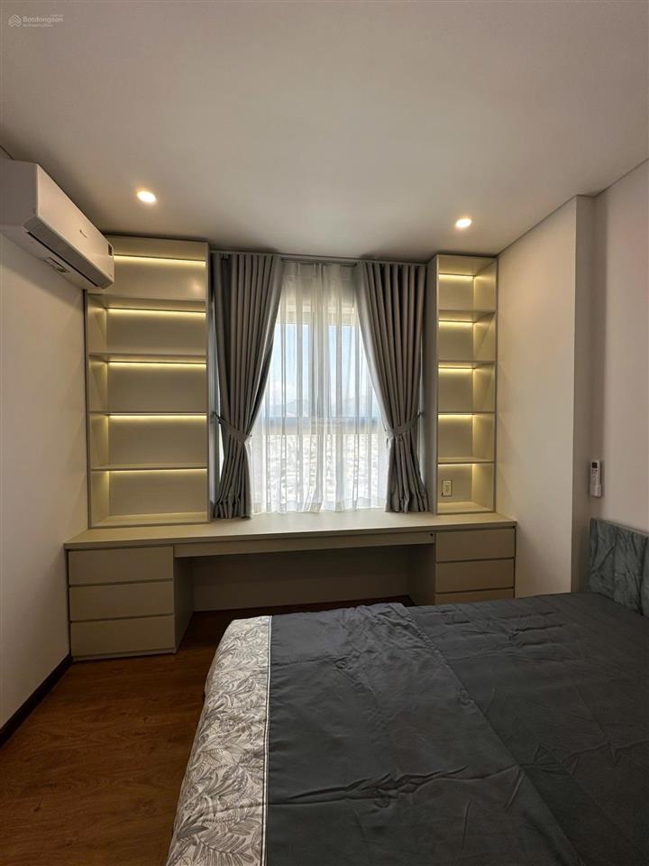 Cho thuê căn góc 2pn mia nội thất sang trọng giá 15tr