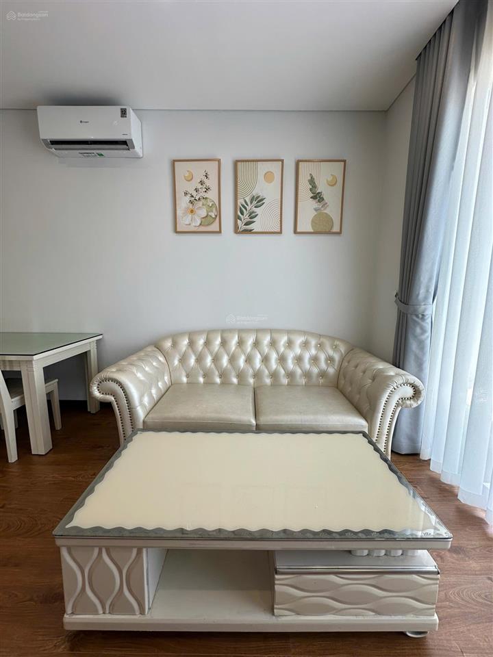 Cho thuê căn góc 2pn mia nội thất sang trọng giá 15tr