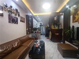 Nhà đẹp 3 tầng 96m2đường đỗ xuân hợpđối diện chợ p. longfull ntnhỉnh 10 tỷ.