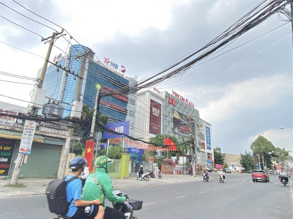 Nhà đẹp 4 tầng68mô tô tránhngay lê văn việt,tăng nhơn phú ,q9chỉ 8,9 tỷ