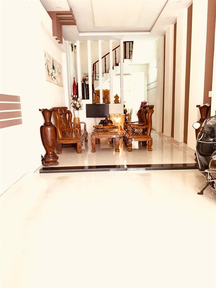 Đối diện global city  3 tầng  dt 4x23  đường 16m ngay đỗ xuân hợp, q9  nhỉnh 9 tỷ