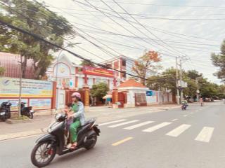 Ngay trường ngô thời nhiệm  2 tầng  dt 4,5x16  đường 7m thông  hồ bá phấn, q9  chỉ 9,x tỷ