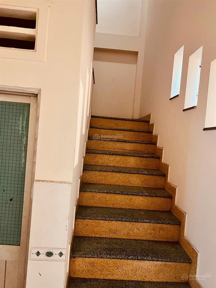 Hàng xóm khang điền  2 tầng  dt 5x20  hxh 7c  đỗ xuân hợp, q9  chỉ 8,x tỷ