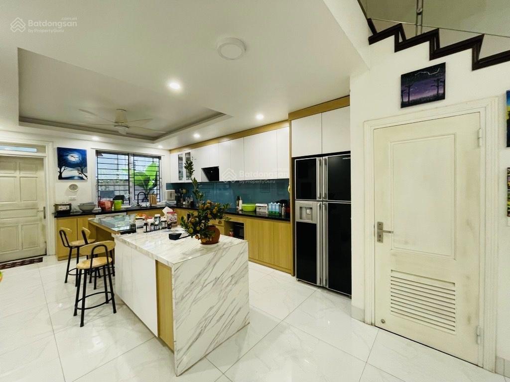 Bán nhà phố nguyễn đình chiểu q. hbt nhà đẹp ngõ thông  sát phố 78m2, 3 tầng, mt 5.6m, 32.5 tỷ tl