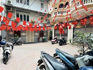 Bán nhà phố lò đúcq.hbt lô góc thoáng ô đỗ cửavài bước ra phố 32m24 tầng
mt 5.2m9.97tỷ tl