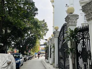 Bán nhà phố võ thị sáu q. hbt nhà đẹp phân lô gần hồ  sát phố 42m2  7 tầng  mt 3.8m  22.5 tỷ tl