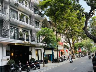 Bán toà khách sạn cao cấp phố hàng chuối q. hbt phố chuyên khách tây tấp nập 75m2 7 tầng 43 tỷ nhỏ
