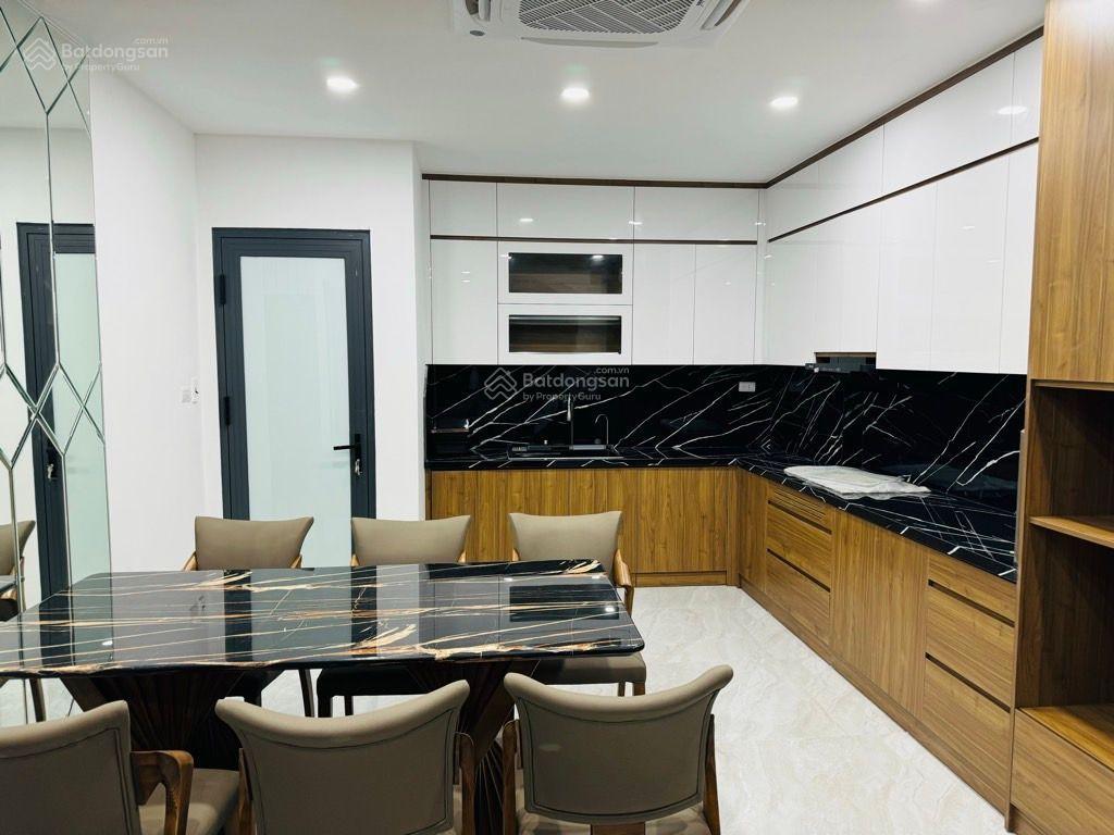 Bán nhà p.lò đúc q.hbtnhà đẹp thang máymột nhà ra phố 38m25 tầng10 tỷ nhỏ0933 118 ***