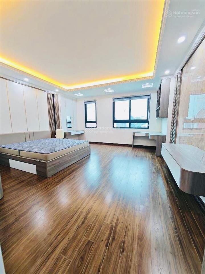 Bán nhà phố lò đúcq.hbtlô gócnhà đẹpgần trường học48m25 tầng thang máy11.8 tỷ tl0933 118 ***
