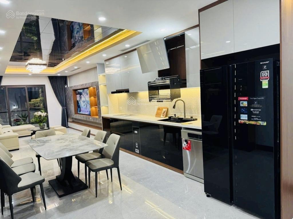Bán nhà phố bạch mai q. hbtnhà đẹpdân xây chắc chắn 5m ra ô tô 38m2 6 tầng11.3 tỷ 0933 118 ***
