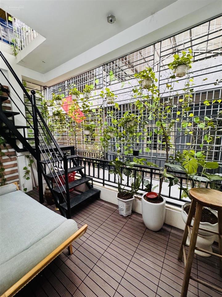 Bán nhà phố bạch mai q.hbt nhà ngay sát phố ko quy hoạch nội thất giá trị36m26 tầng11 tỷ.x nhỏ
