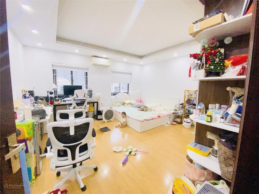 20.5 tỷ bán nhà mặt phố lacasta văn phú q. hà đôngmặt đường lớn kd sầm uất75m2mt 5m 0933 118 ***