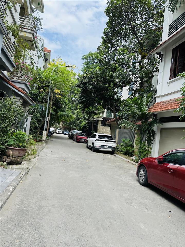Bán nhà phố dương văn bé q. hbt nhà đẹp dân xây  ô tô vào nhà  53m2 5 tầng 13.x tỷ 0933 118 ***
