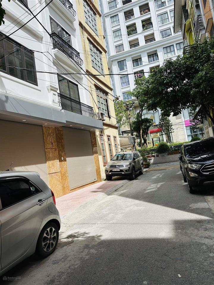 Bán nhà phân lô cạnh times city q.hbt  oto dừng đỗ  75m2  mặt tiền siêu rộng 8.5m2. nhỉnh 23 tỷ