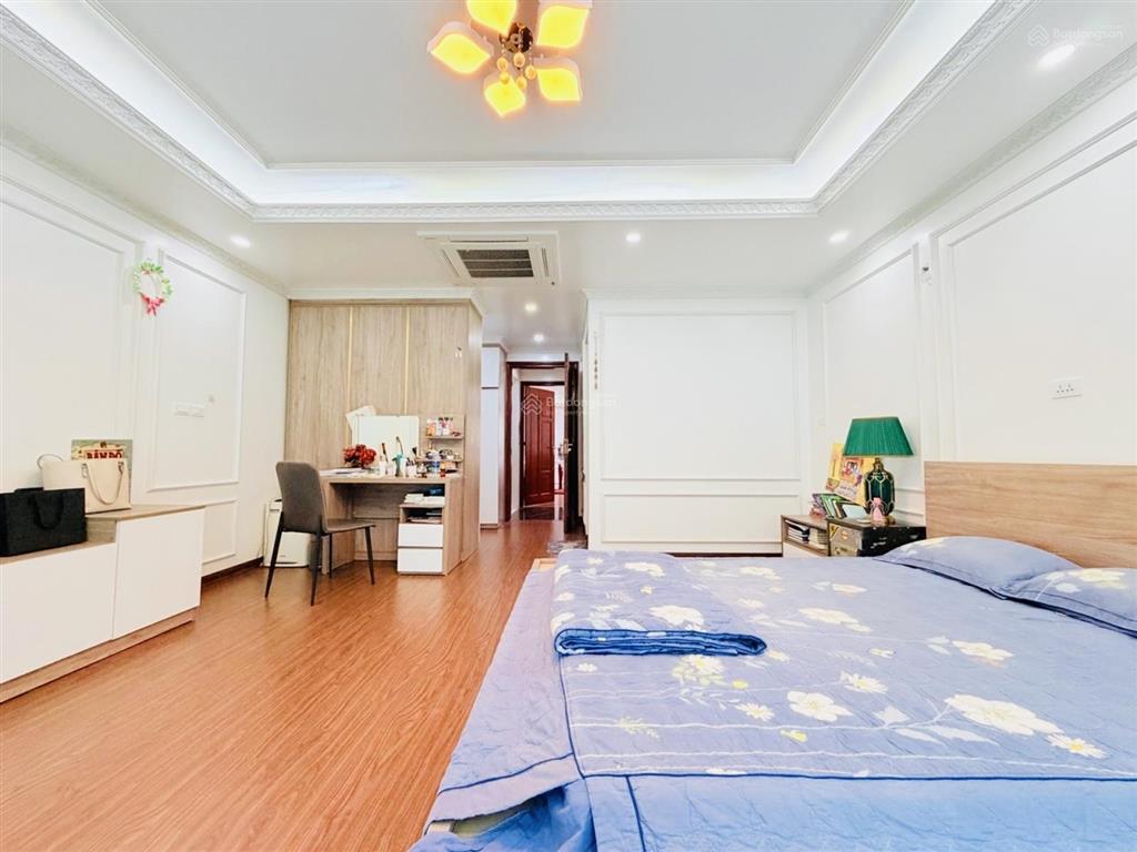 Bán nhà lacasta văn phú q.hà đông hai mặt tiền rộng thoáng  ô tô dừng đỗ  75m2 mt 5m  24.x tỷ