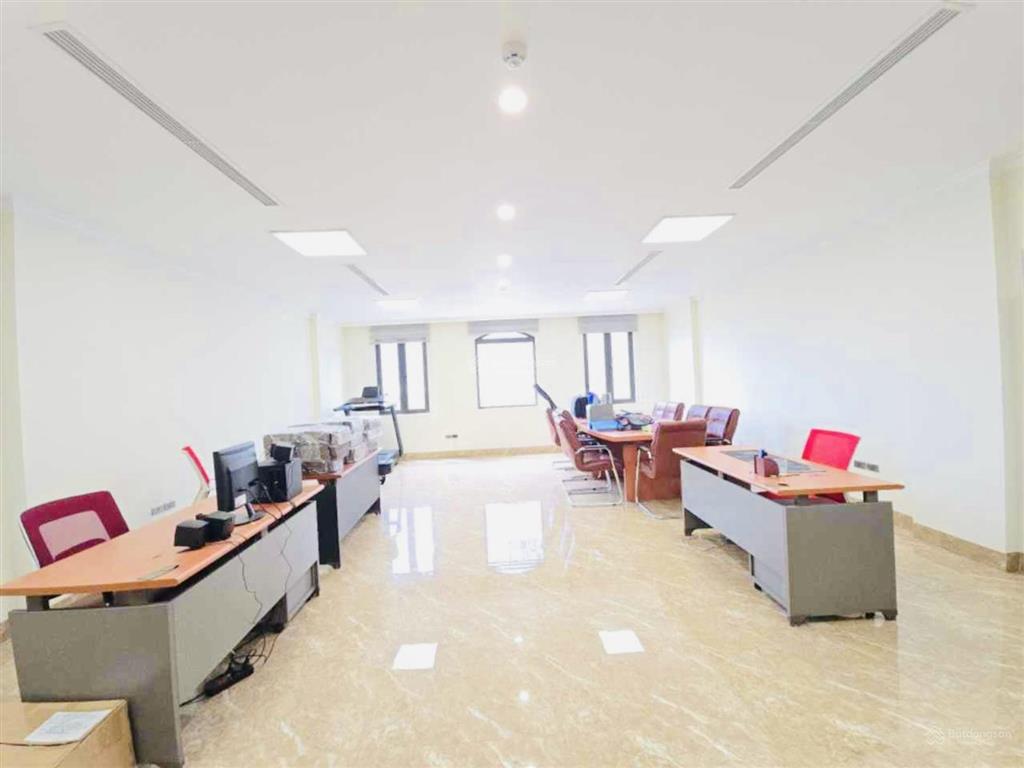 Bán nhà lacasta văn phú q. hà đông ba mặt tiền  ô tô dừng đỗ  78m2  5 tầng mt 18m. giá 2.x tỷ.