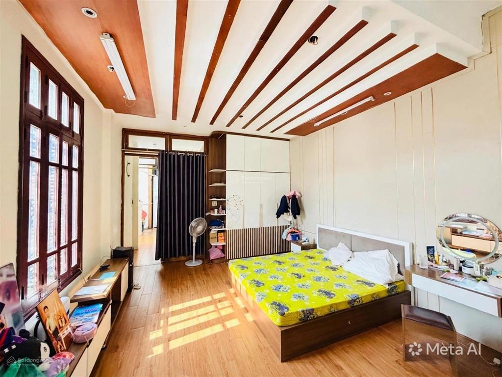 Bán nhà p. lạc trung q.hbtphân lô vipô tô dừng đỗlàm văn phòng, ở đẳng cấp 43m2 4 tầng16.x tỷ
