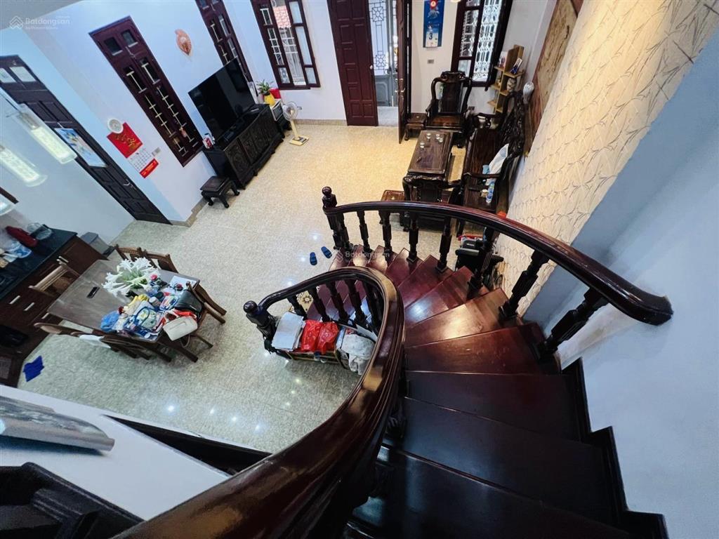 Bán nhà mặt phố lê thanh nghị q.hbt  mặt tiền lớn kinh doanh đỉnh 30m2 5 tầngmt 6.8m 15.6 tỷ