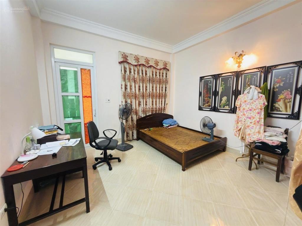 Bán nhà ngõ 61 lạc trung q.hbtvị trí vipkd văn phòng hay ở đều đẳng cấp45m24 tầngmt 4m16.8 tỷ