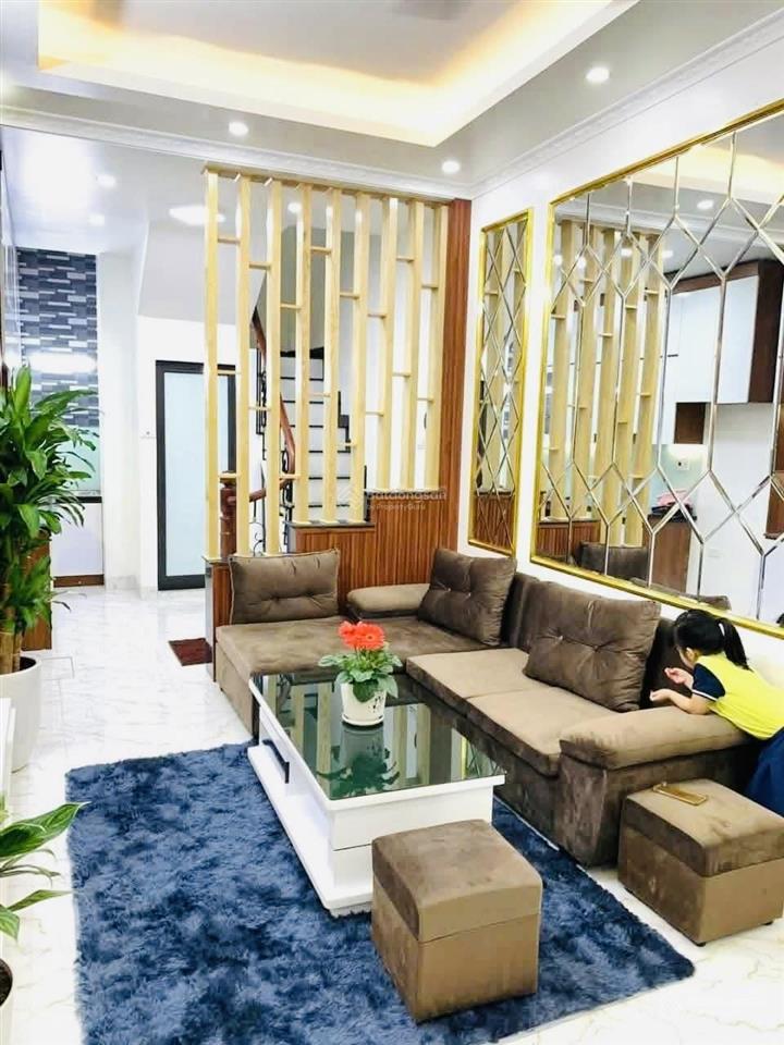 Cho thuê nhà nguyên căn phố 8/3 q.hbt p lô  ô tô đỗ cửa  35m25 tầng 3 pn full đồ 14,5 tr/tháng