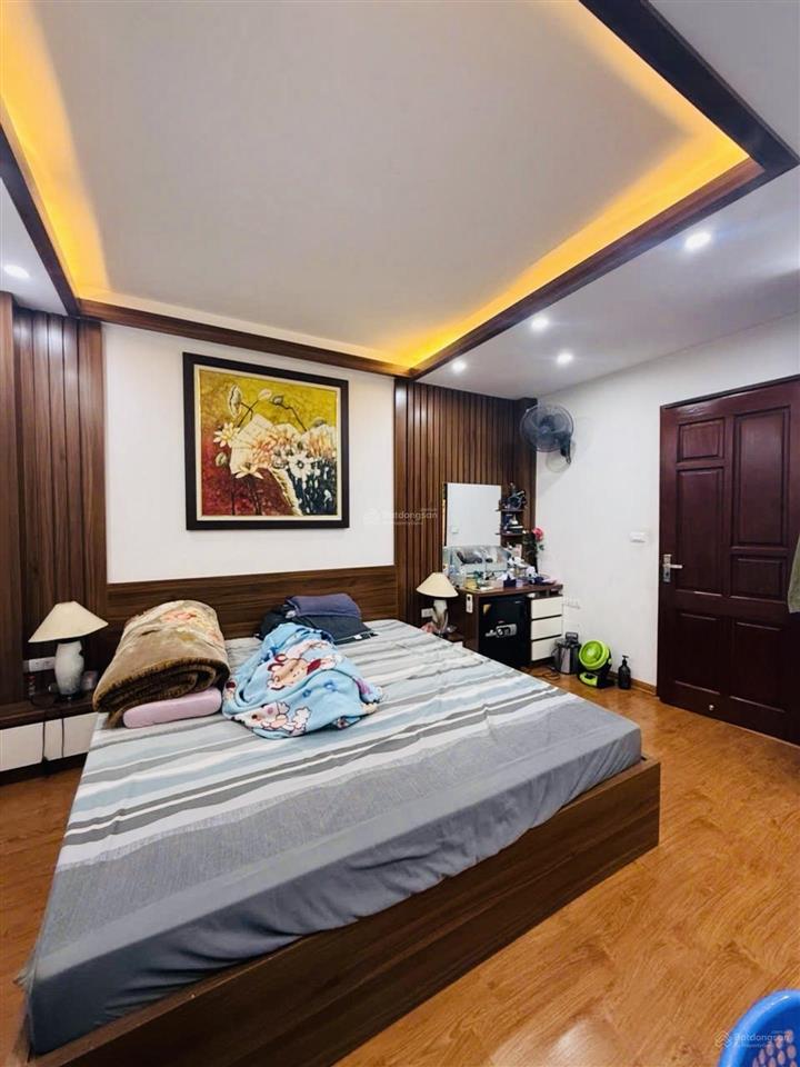 Bán nhà phố lê ngọc hân q. hbtmột nhà ra phố nhà đẹp ở ngaytiện ích phố cổ 33m2  5 tầng11.5 tỷ