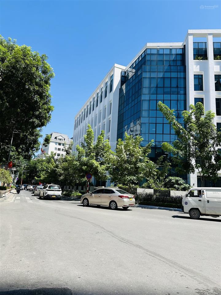 Bán căn hộ cao cấp
hdi tower phố lê đại hành q. hbtcăn góchạng thương giaở đẳng cấp 95m220.x tỷ
