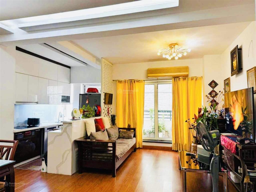 Bán căn hộ chung cư phố hoa lư q.hbt  một bước xuống phố  5 sang cv thống nhất 96m23pn10.3 tỷ