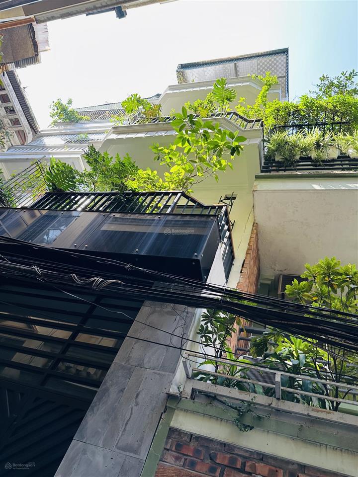 Bán nhà phố lò đúcq. hbt khu phân lô cb  ko quy hoạch  ở đẳng cấp70m24 tầng17.8 tỷ (có tl)