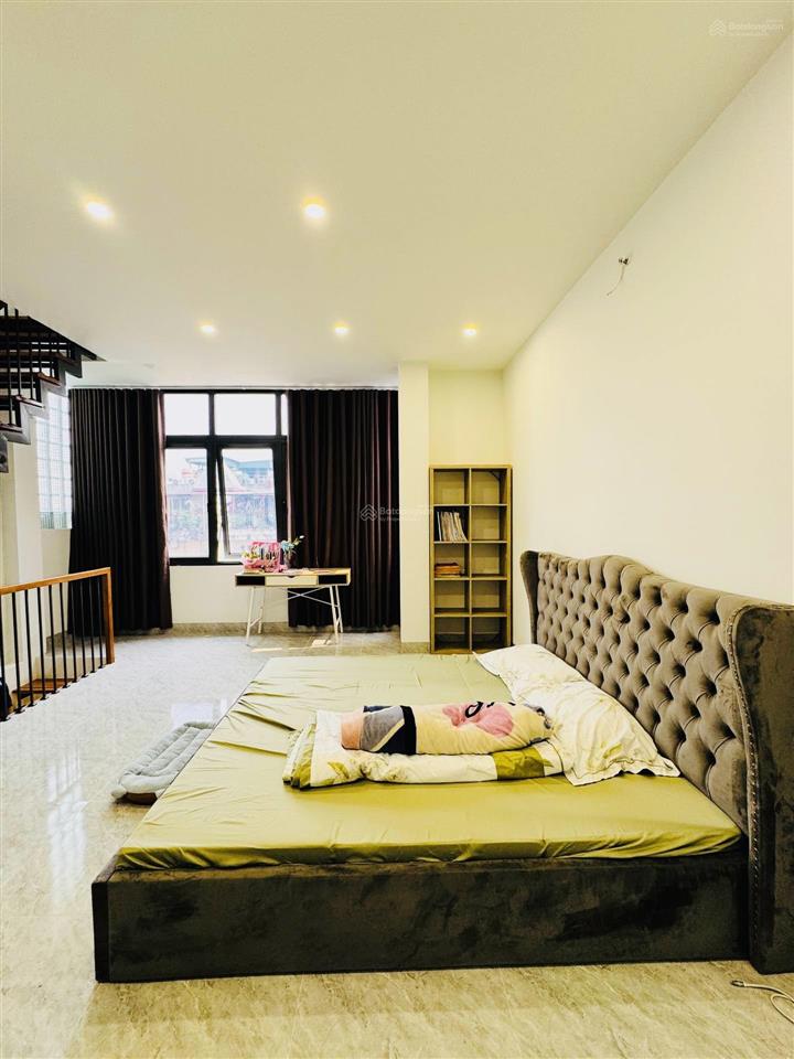 Bán nhà phố thi sách q.hbtnhà đẹp20m ra phố  cạnh trường lê ngọc hân
33m25tầng 7.9 tỷ (có tl)