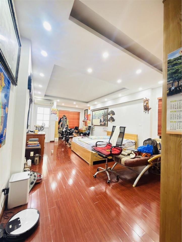205 triệu/m2 bán nhà phố kim đồng q. hoàng mai ô tô tránh  veiw hồ  sát phố  100m2 mt 6,8m