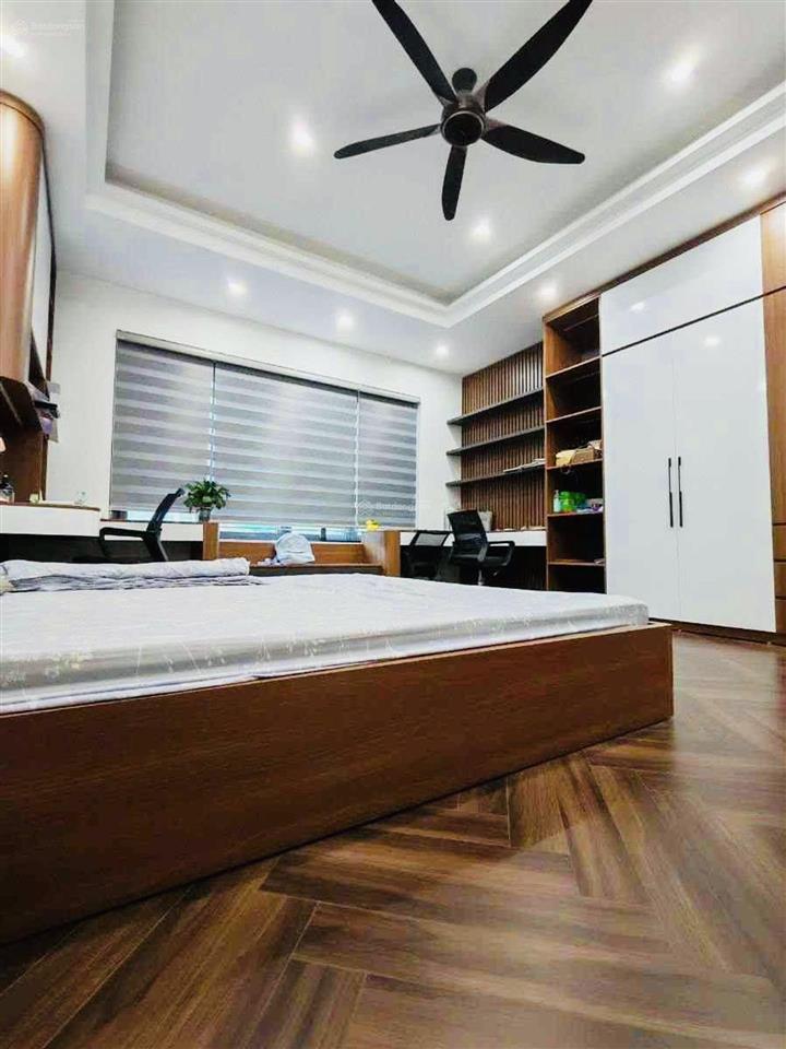 Bán nhà phân lô p.lạc trung q.hbt7 tầng thang máynội thất cao cấp ở đẳng cấp75m2mt 6m24.5 tỷ