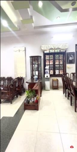 Biệt thự sân vườn q7 ô tô ngủ trong nhà diện tích lớn 250m2 ngang 16m hiếm