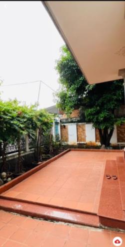 Biệt thự sân vườn q7 ô tô ngủ trong nhà diện tích lớn 250m2 ngang 16m hiếm