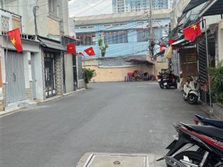 Nhà phố p .tân kiểng quận 7 hẻm 9m xe hơi tránh full nội thất giá tốt gim 800tr .giá mới