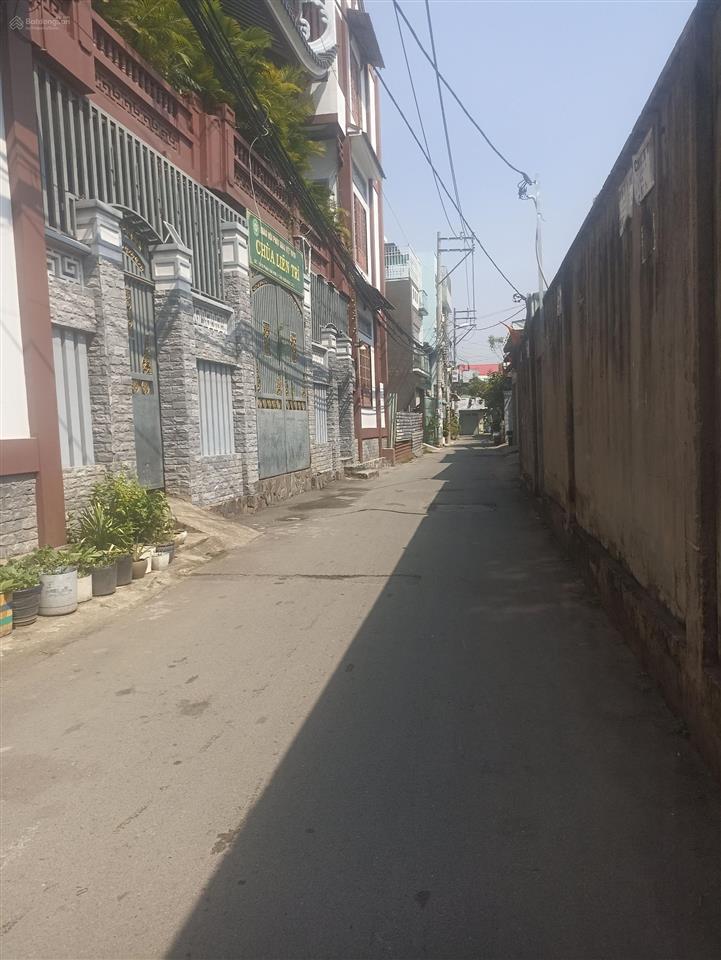 Hxh  2 tầng  90m2  có dòng tiền phan văn hớn q12  chỉ 6 tỷ