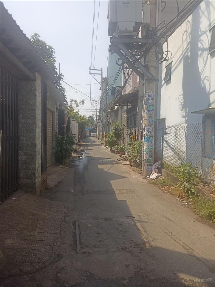 Hxh  2 tầng  90m2  có dòng tiền phan văn hớn q12  chỉ 6 tỷ