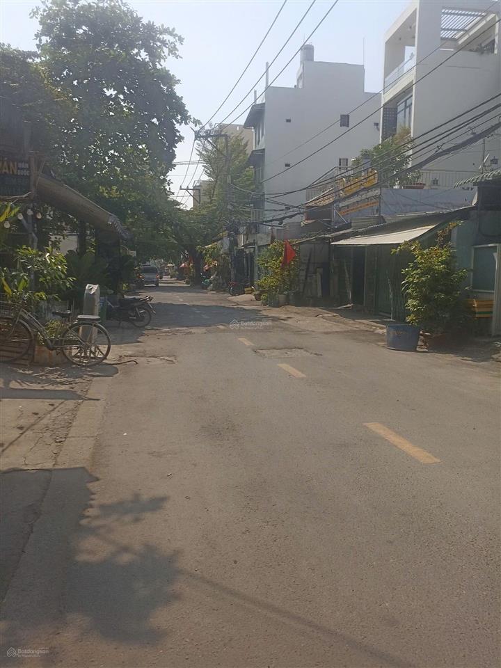 Mặt tiền giá hẻm  q12  5.2*24  chỉ 6 tỷ