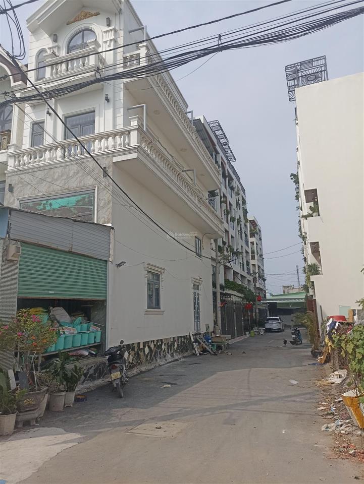 Hxt  căn góc  4 tầng  80m2  6. x tỷ (thương lượng)