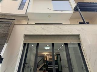 Nhà ở ngay! cần tiền bán nhà dương quảng hàm, gò vấp 5 tầng (4.5x10) 43m2, chỉ 7.9 tỷ tl